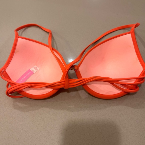 Victoria’s Secret 34B Strappy Padded Bikini Top - Picture 6 of 7